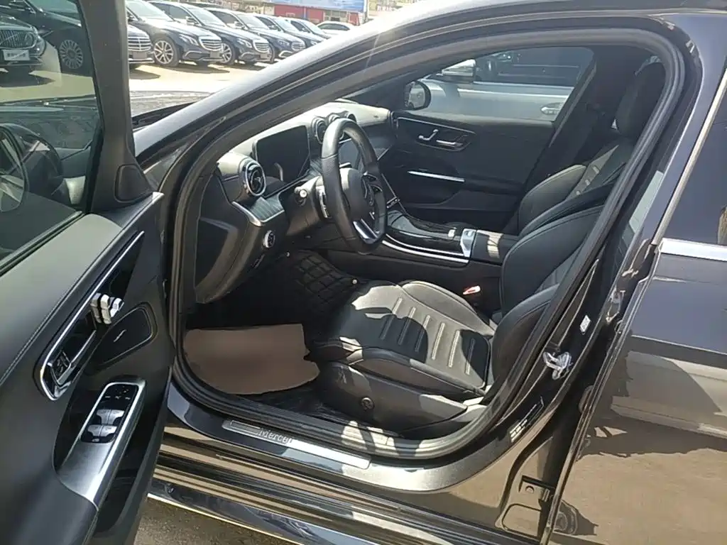 Mercedes-Benz C-Class 2022 — фото 12