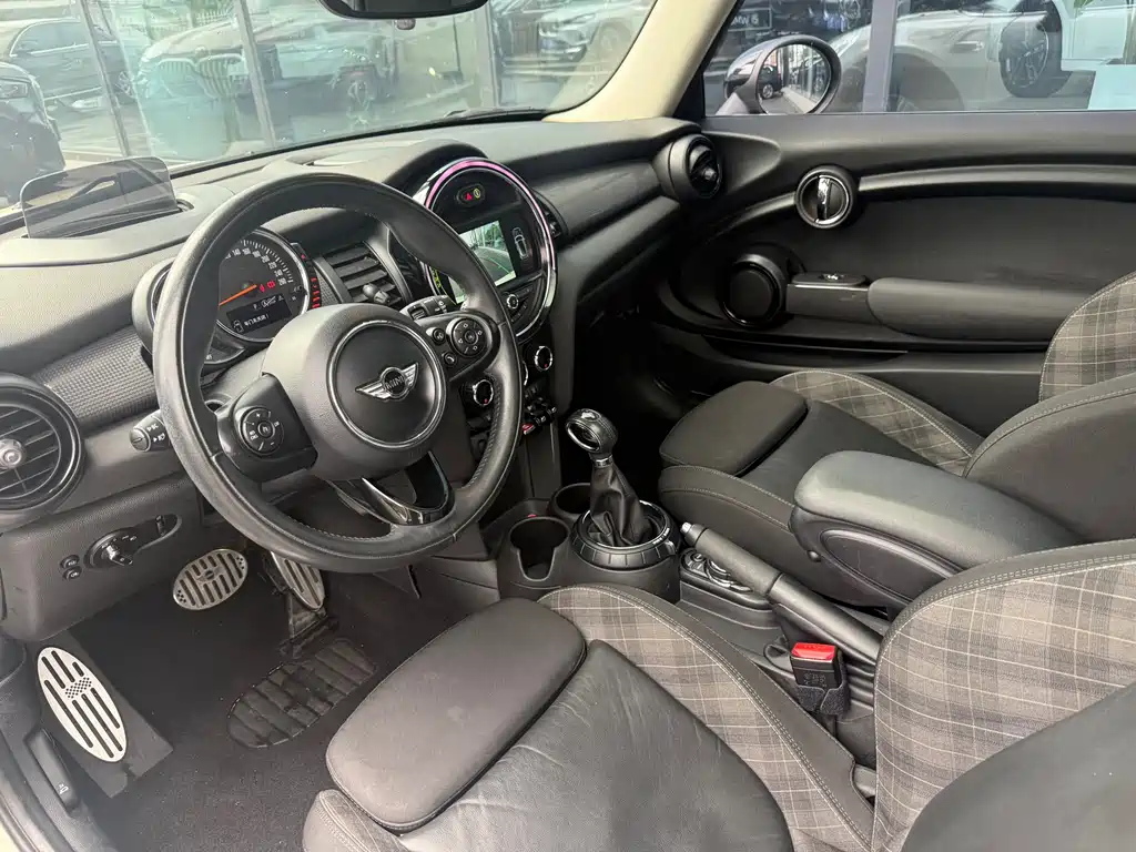 MINI MINI 2016