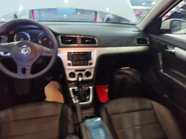 Volkswagen Gran Lavida 2014