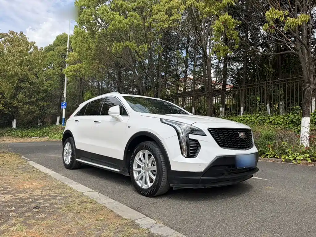 Cadillac XT4 2020 — фото 7