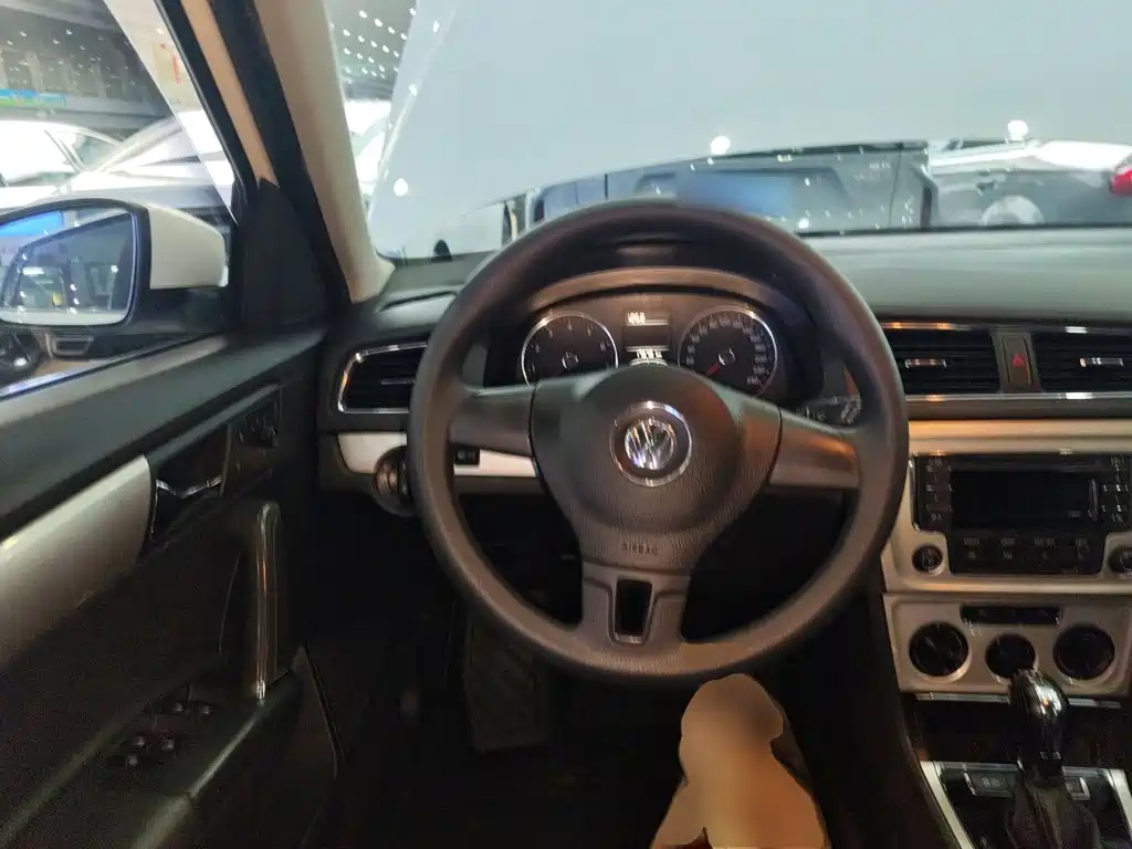 Volkswagen Gran Lavida 2014