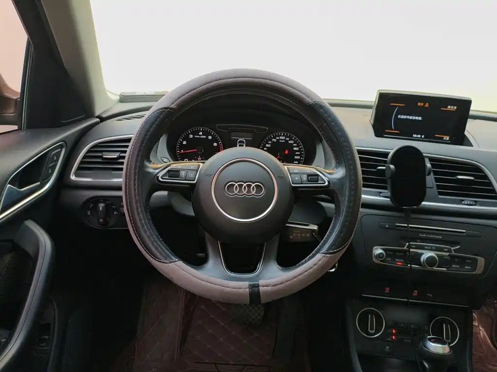 Audi Q3 2016