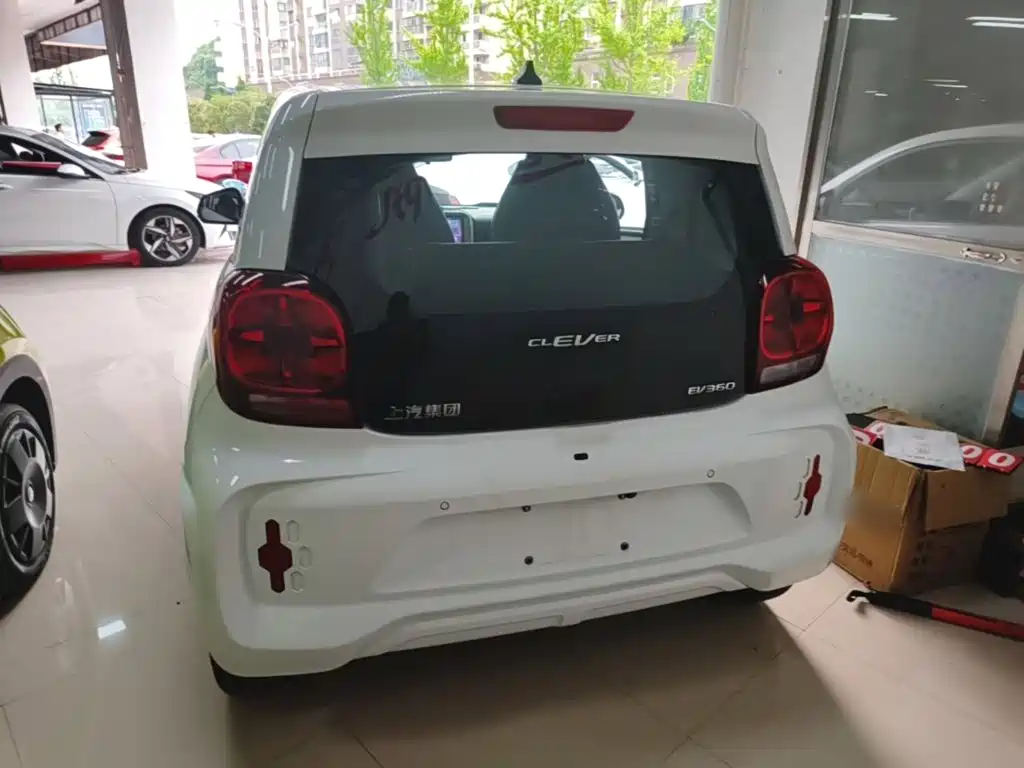 Roewe Clever 2022