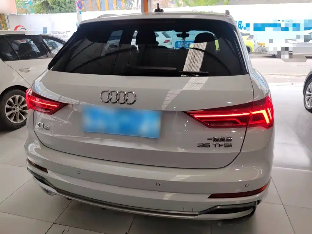 Audi Q3 2021