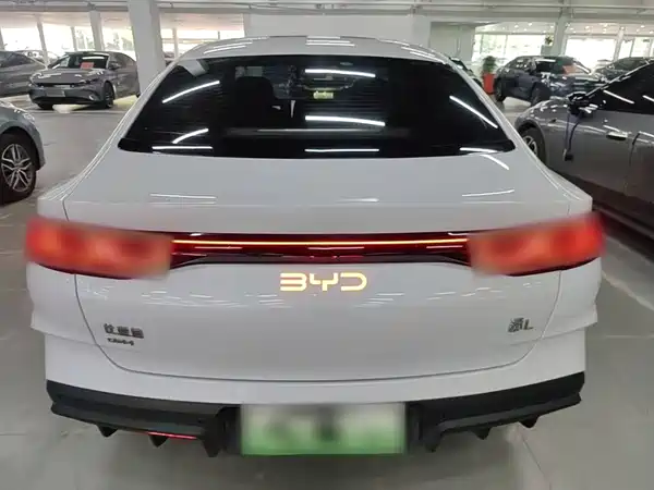 BYD Qin L 2024