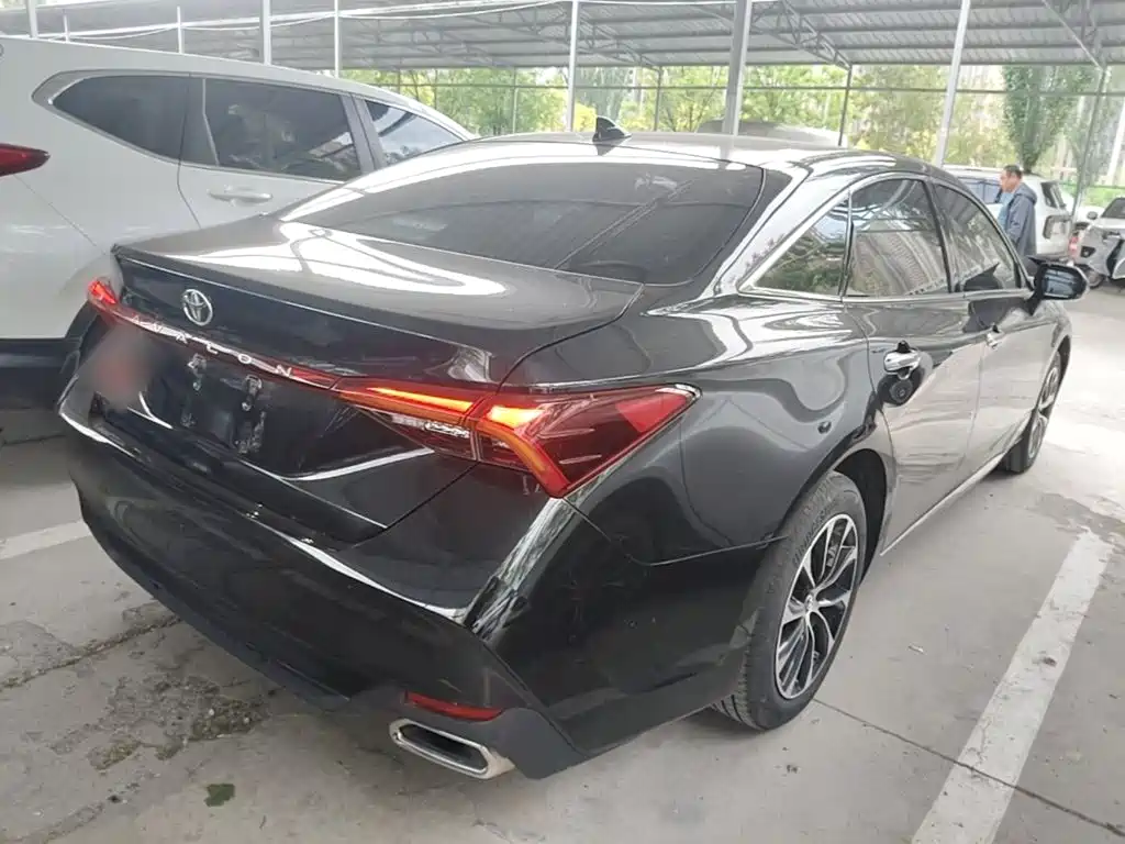 Toyota Avalon 2023