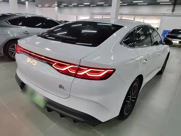 BYD Qin L 2024