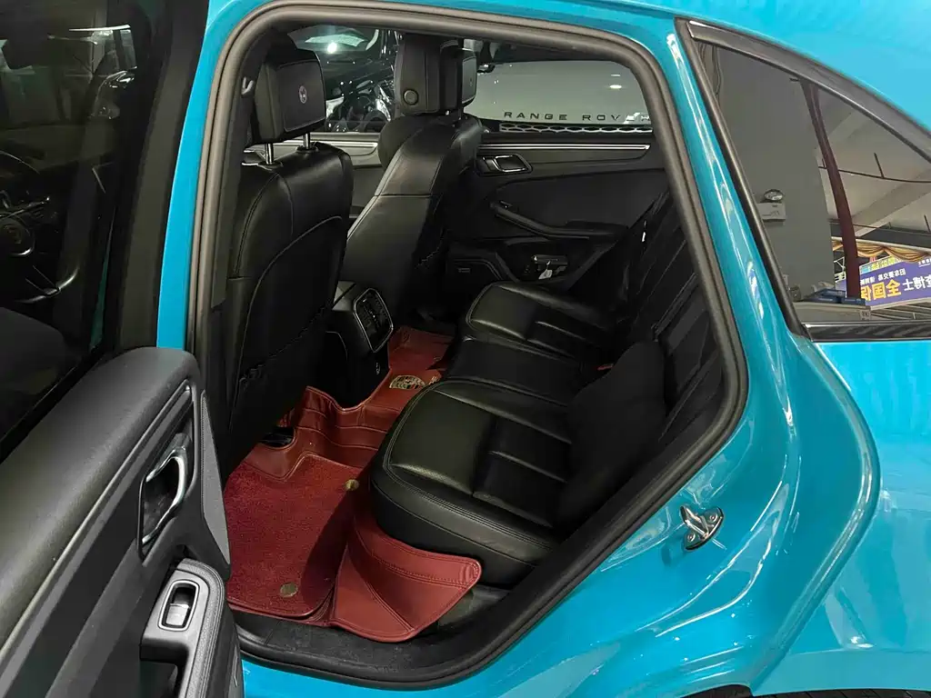 Porsche Macan 2022