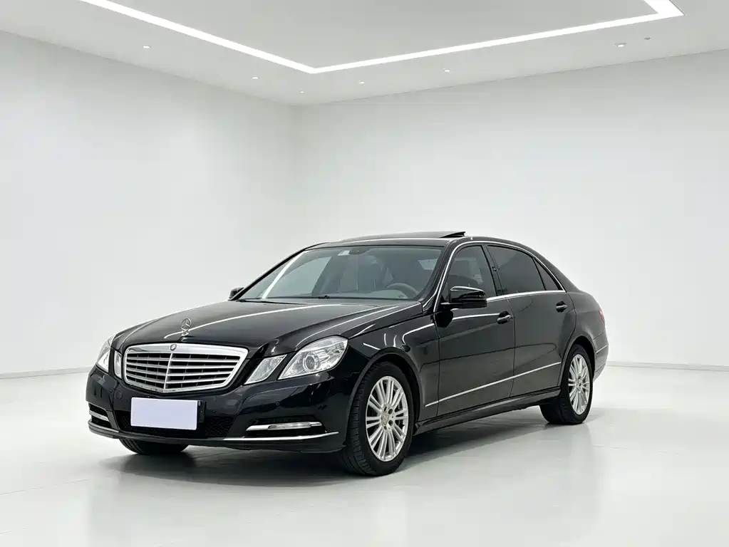 Mercedes-Benz E-Class 2012