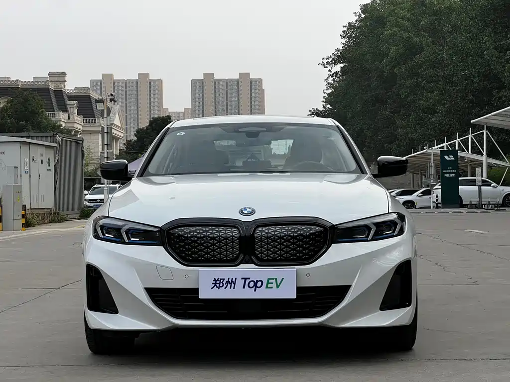 BMW i3 2024