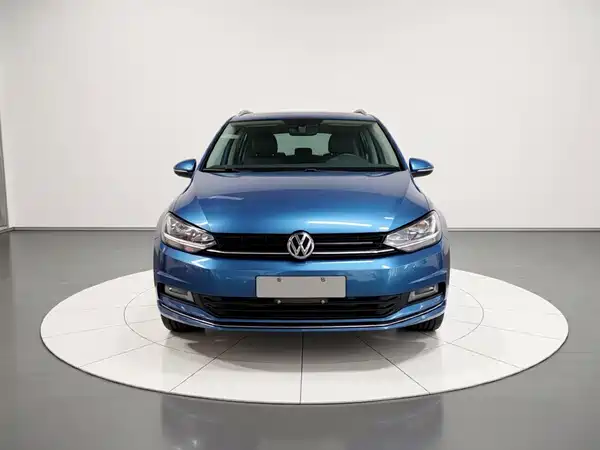 Volkswagen Touran 2016