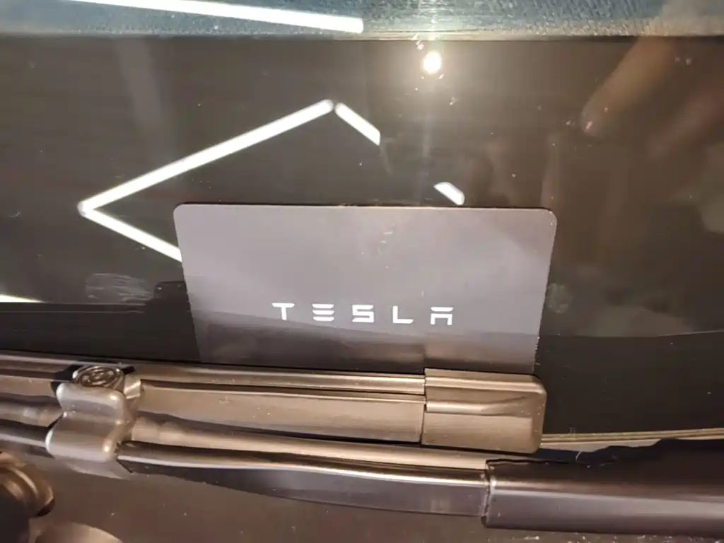 Tesla Model 3 2025 — фото 9