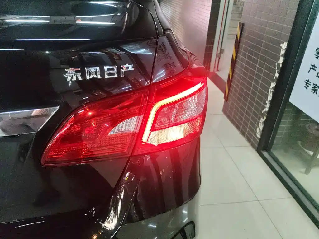 Nissan Sylphy 2019 — фото 24