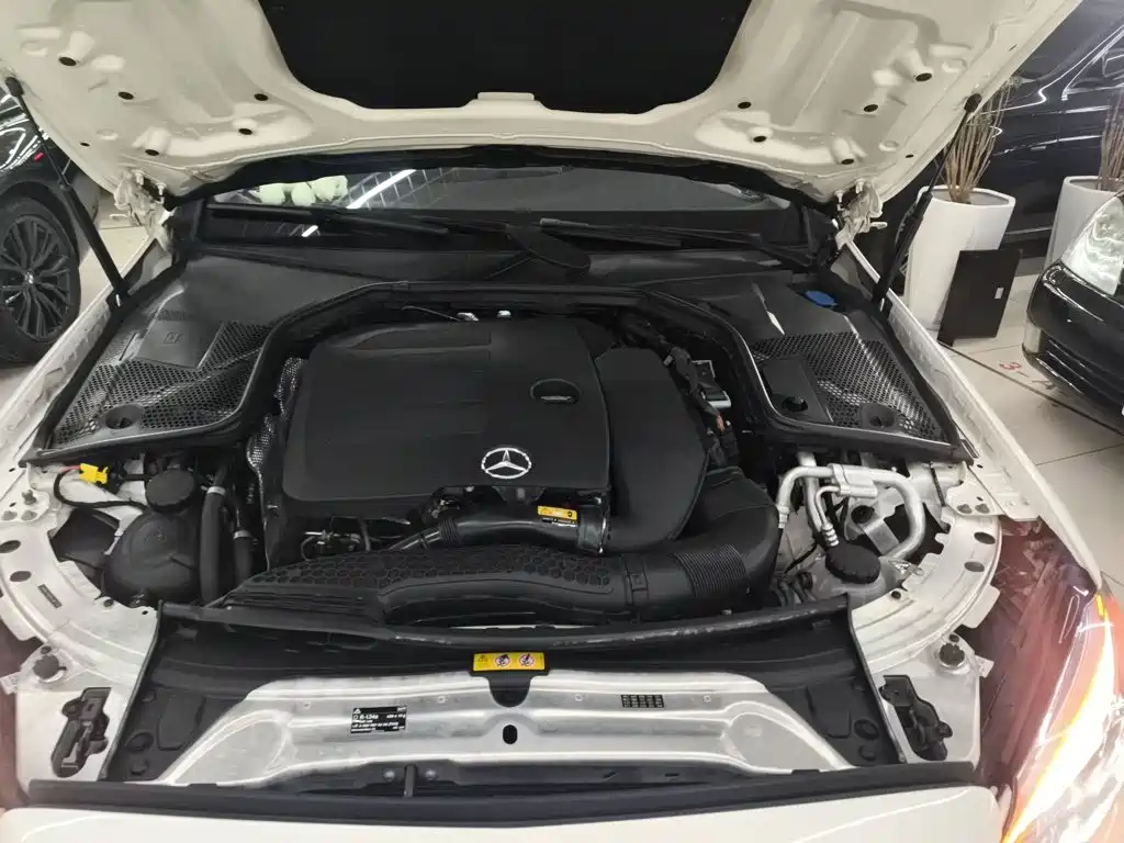 Mercedes-Benz C-Class 2020 — фото 19