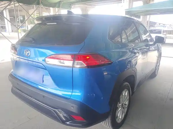 Toyota Frontlander 2022