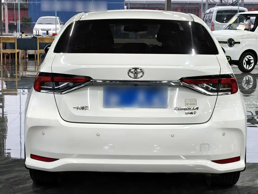 Toyota Corolla 2021 — фото 15