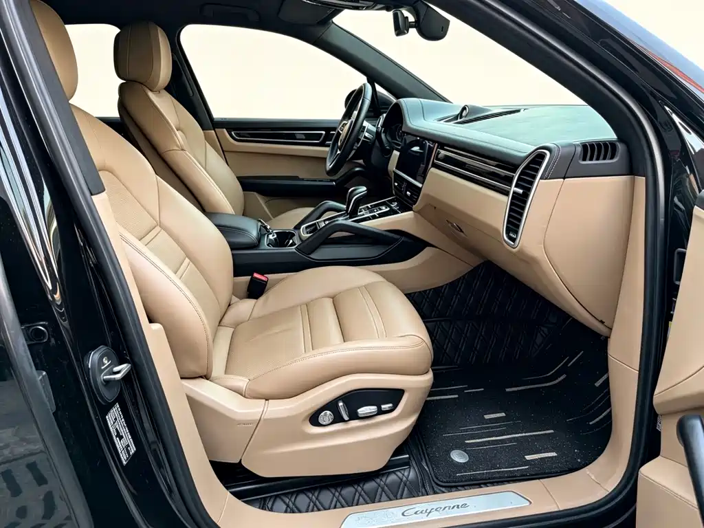 Porsche Cayenne 2018 — фото 15