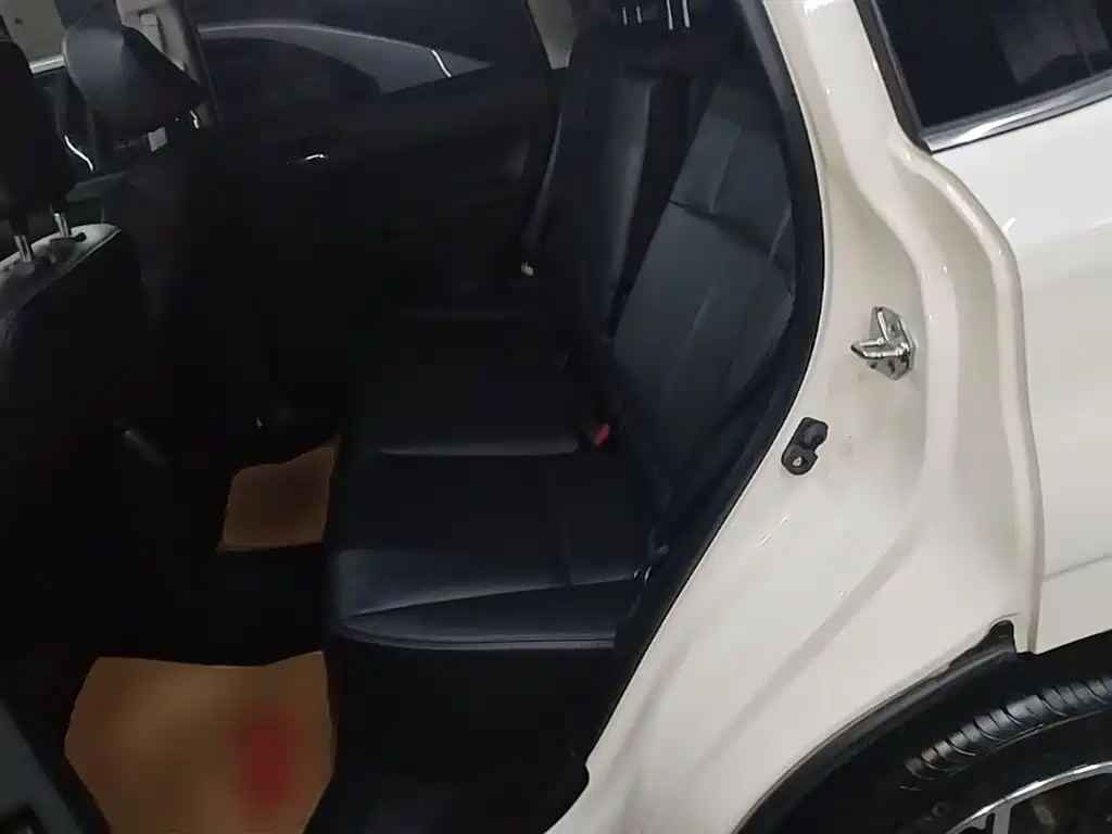 Subaru Forester 2015 — фото 17