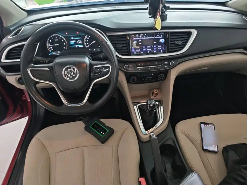 Buick Excelle 2016 — фото 10