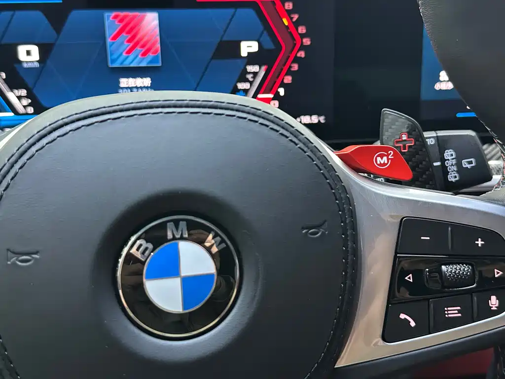 BMW X5 M 2025 — фото 18