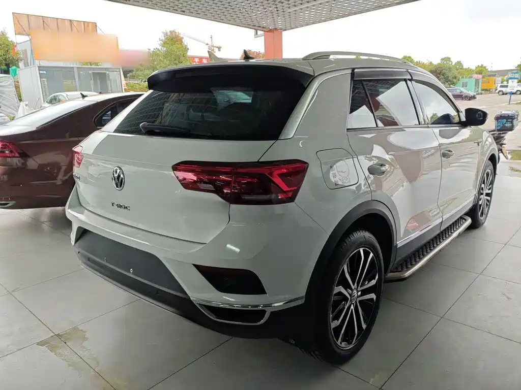 Volkswagen T-Roc 2019