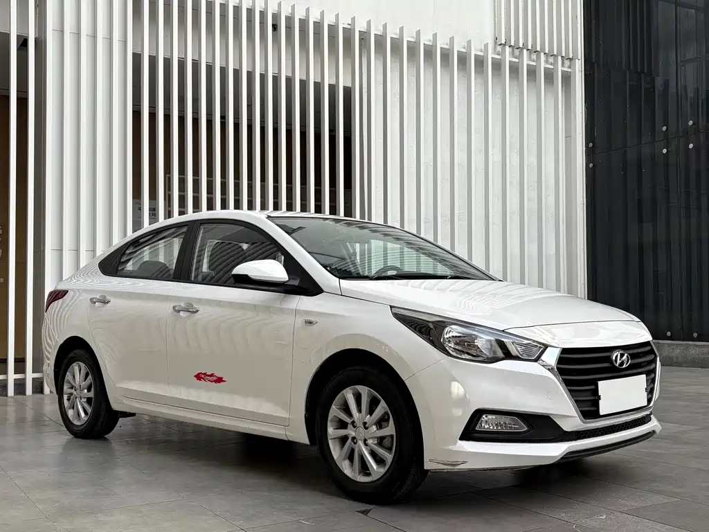 Hyundai Verna 2019 — фото 3