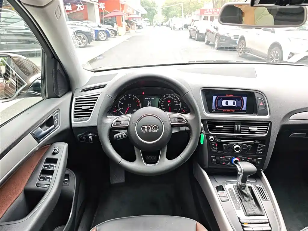 Audi Q5 2018 — фото 18