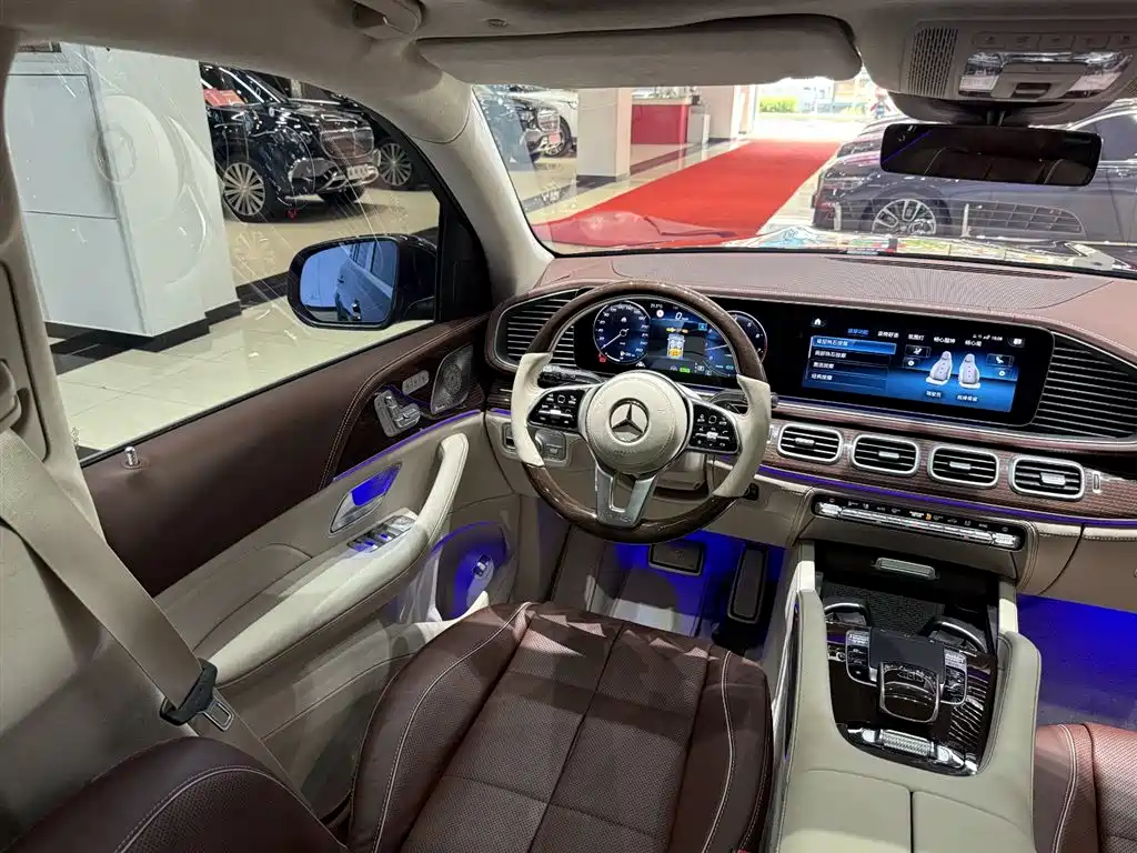 Mercedes-Benz GLS 2021 — фото 26