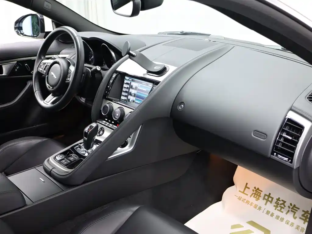 Jaguar F-TYPE 2015 — фото 16
