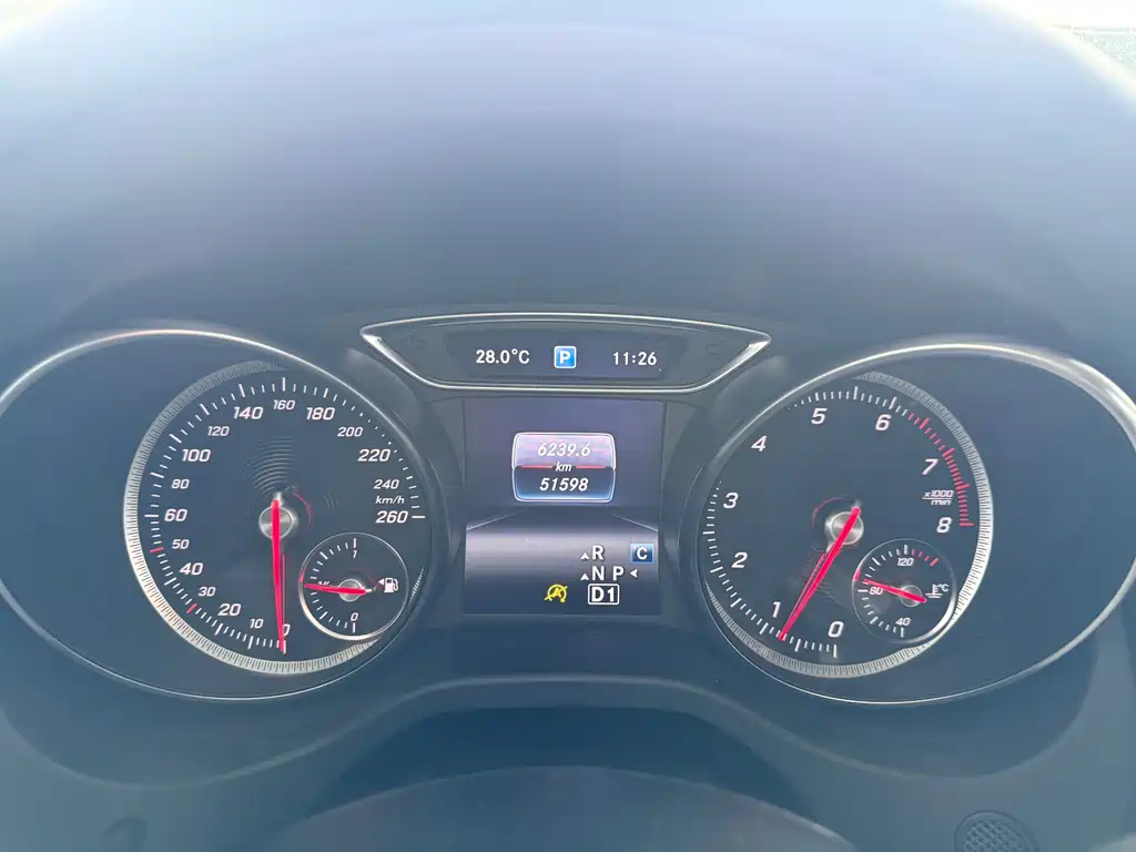 Mercedes-Benz GLA 2018 — фото 18