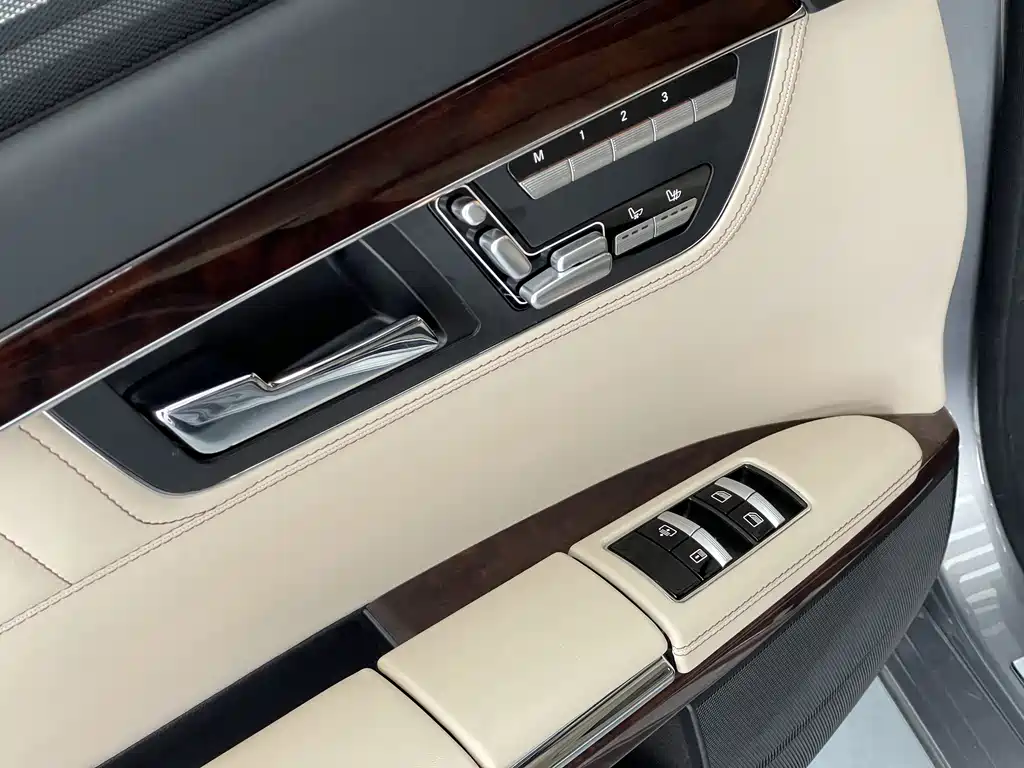 Mercedes-Benz S-Class 2015 — фото 20