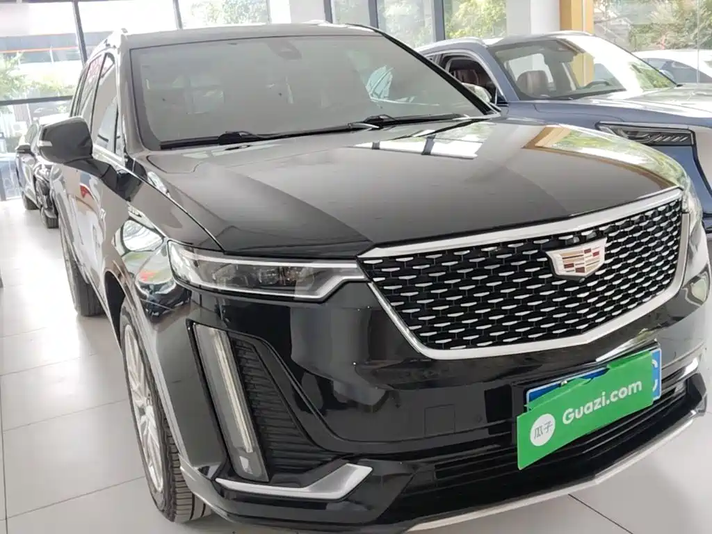 Cadillac XT6 2021 — фото 4