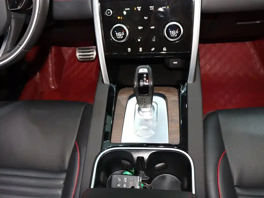 Land Rover Discovery Sport 2022 — фото 15