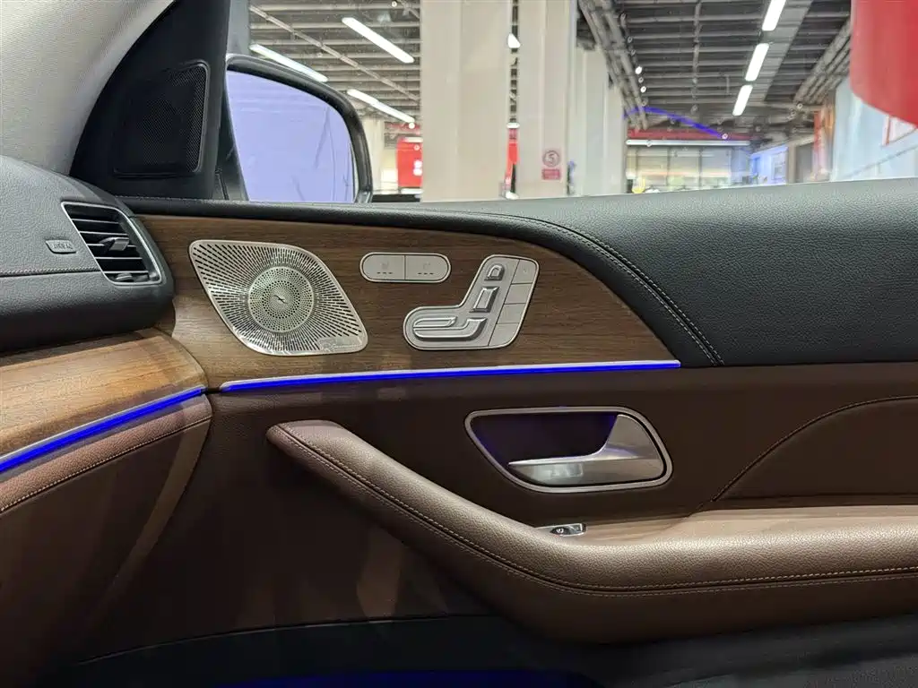 Mercedes-Benz GLS 2024 — фото 14