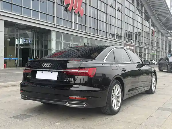 Audi A6L 2021