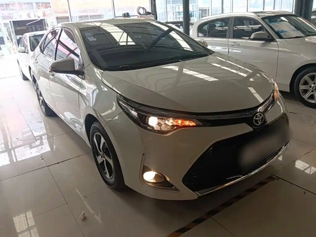 Toyota Levin 2018 — фото 4