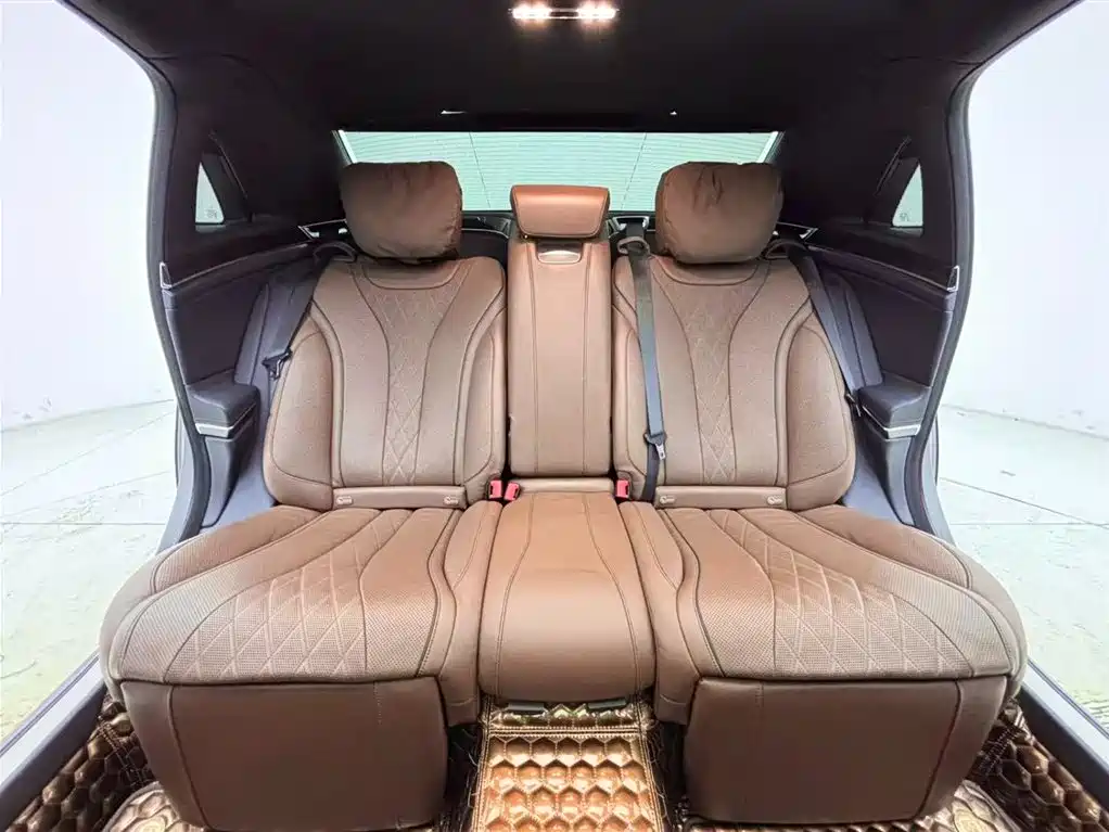 Lorinser Maybach S-Class 2019 — фото 30