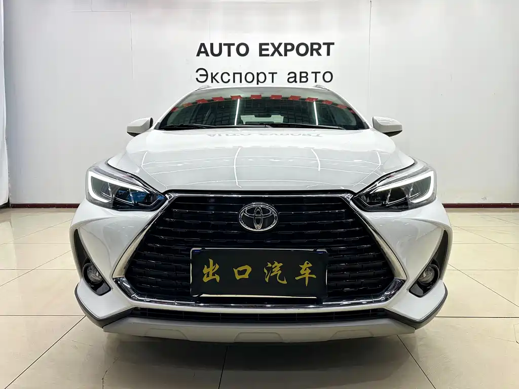 Toyota Yaris L 2022