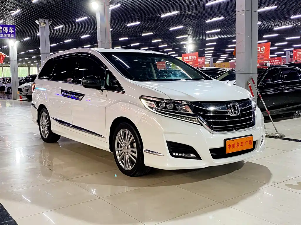 Honda Elysion 2019 — фото 3