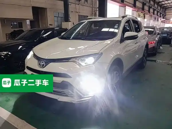 Toyota RAV4 2016