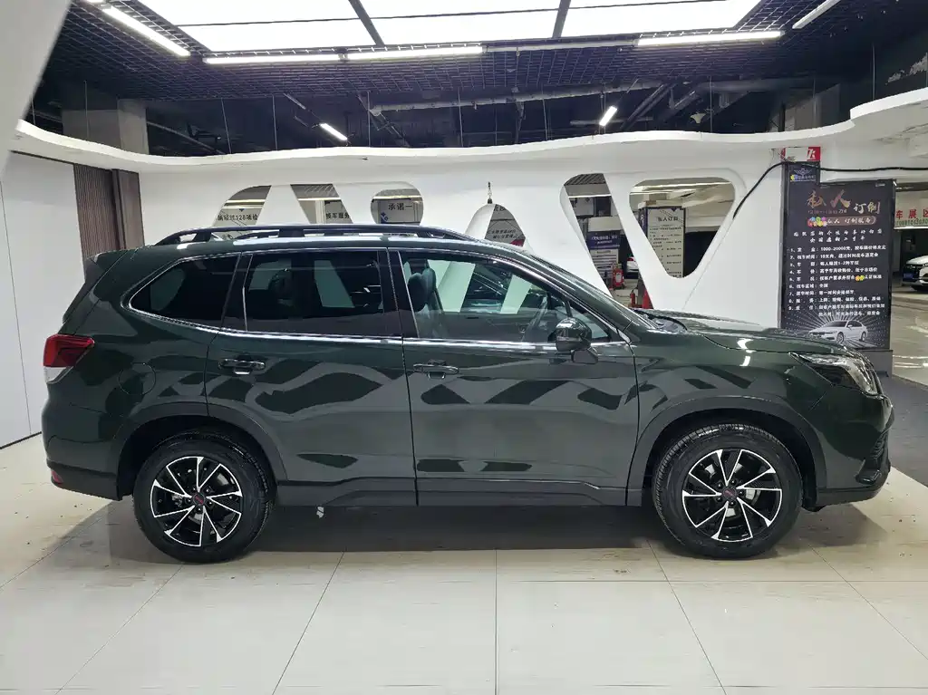Subaru Forester 2021 — фото 20
