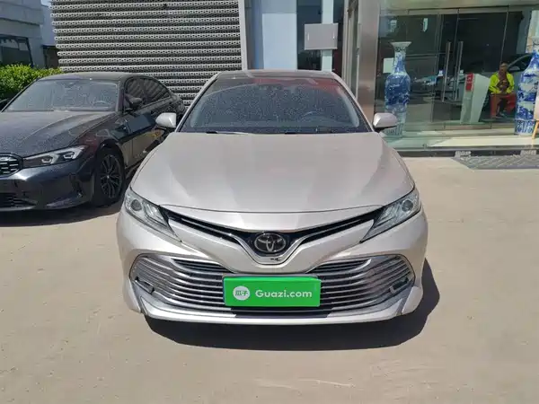 Toyota Camry 2019