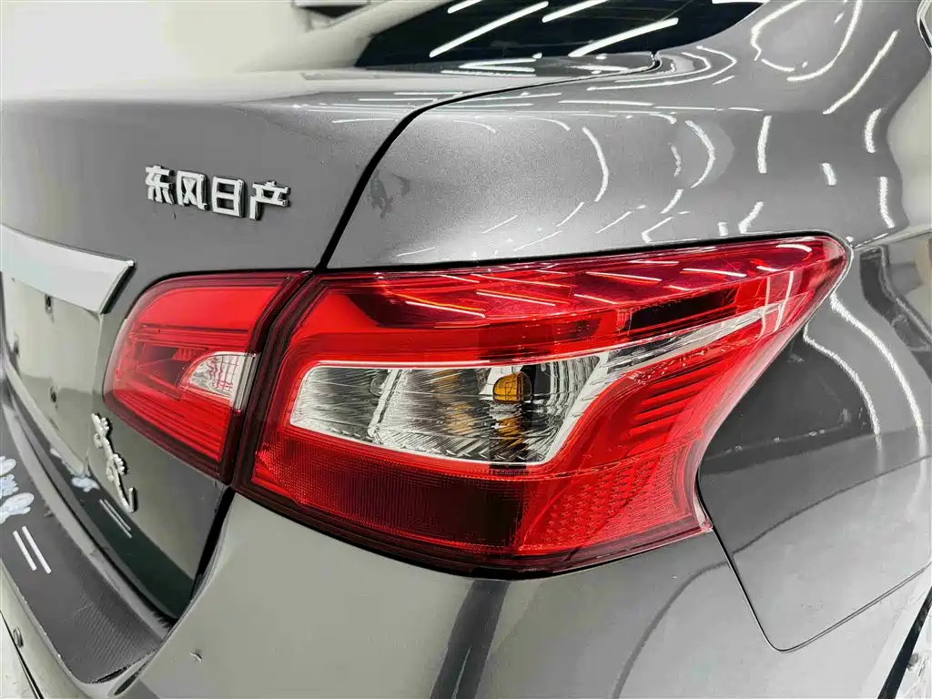 Nissan Sylphy 2021 — фото 22