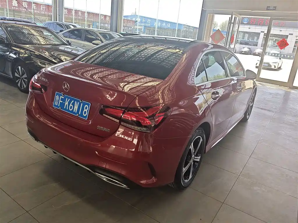 Mercedes-Benz A-Class 2022 — фото 7