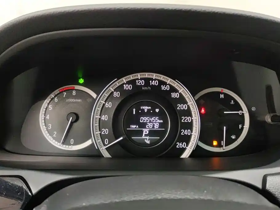 Honda Accord 2019 — фото 14