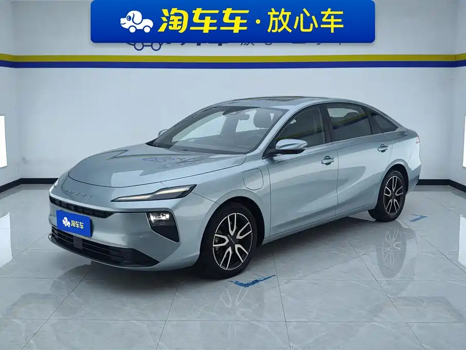 Roewe D6 2025