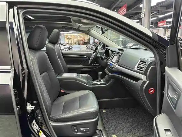 Toyota Highlander 2017