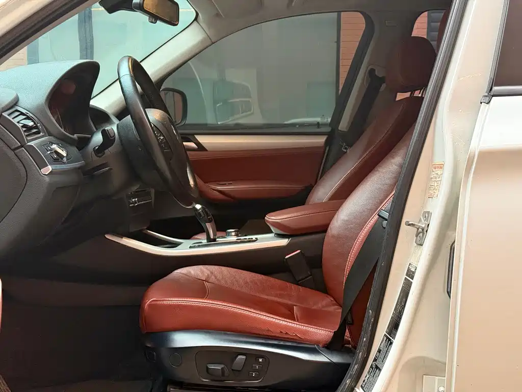 BMW X3 2012