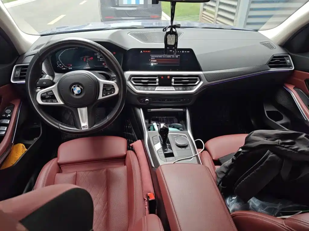 BMW 3 Series 2022 — фото 13