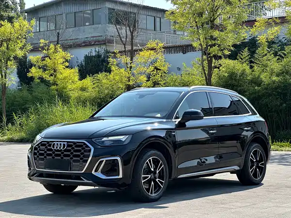 Audi Q5L 2024